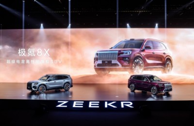 从9X到8X，极氪用53万均价证明：高性能永远值得高价值